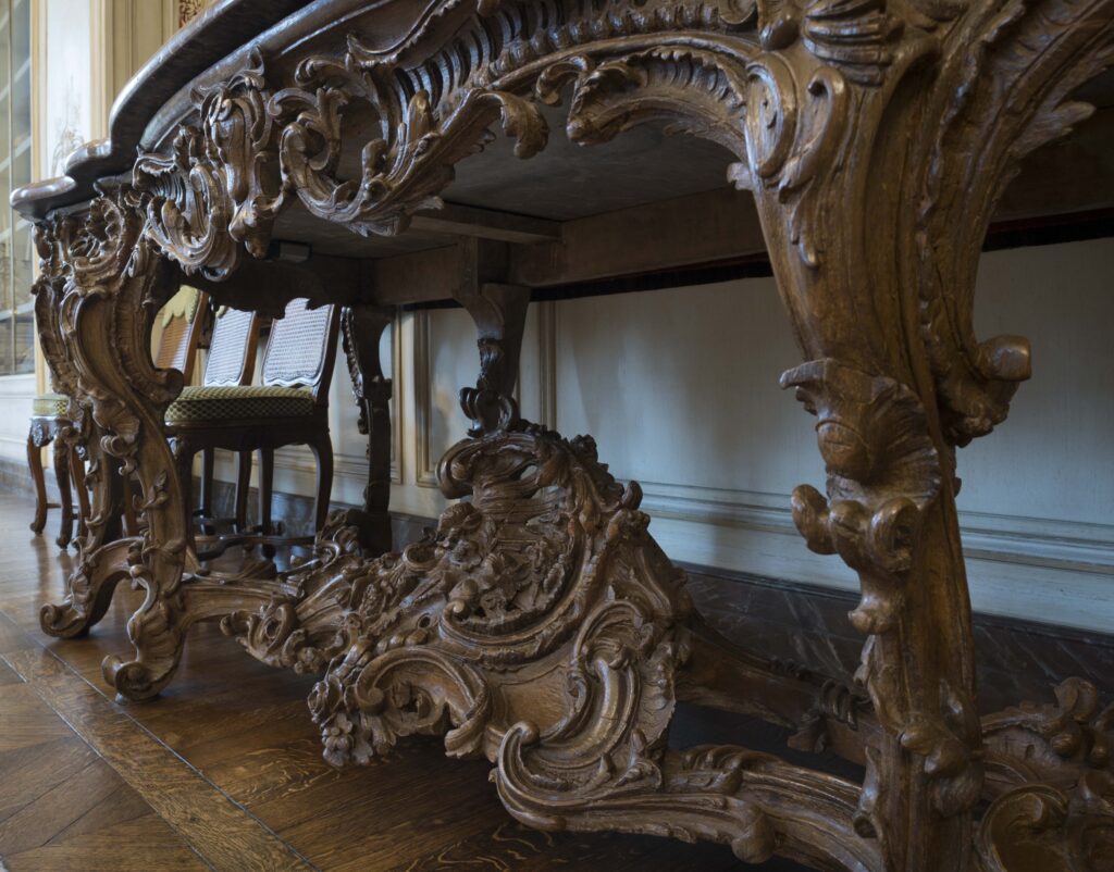 Louis XV Style Console - Detail Louis XV Style Console - Detail