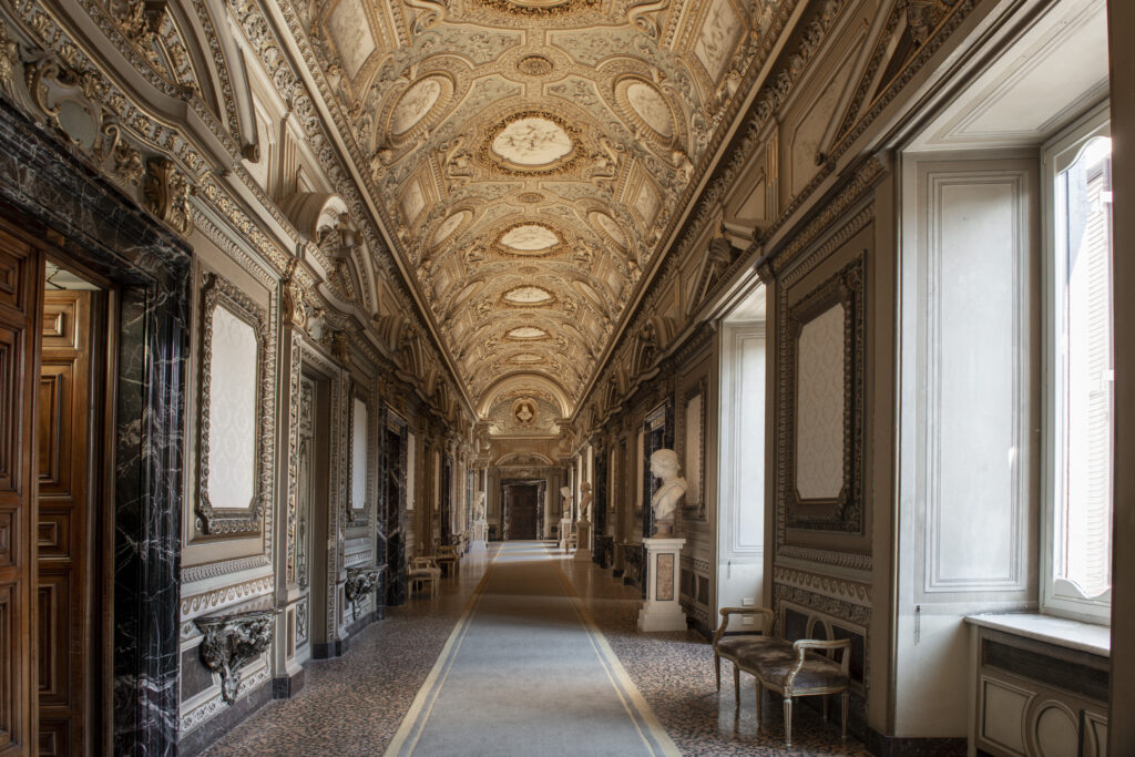 Rome - Chancery - Palazzo Margherita and Twin Villas - Grand Gallery Rome - Chancery - Palazzo Margherita and Twin Villas - Grand Gallery