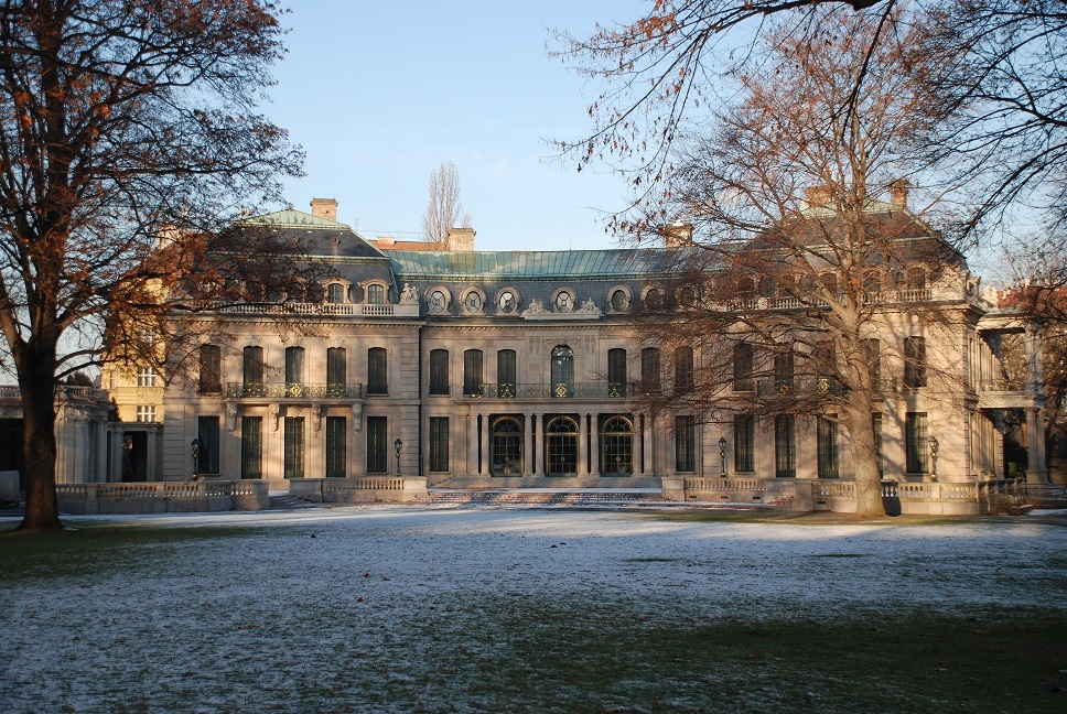 Prague Chief of Mission Residence (Villa Petschek) | Secretary's Register (2008)