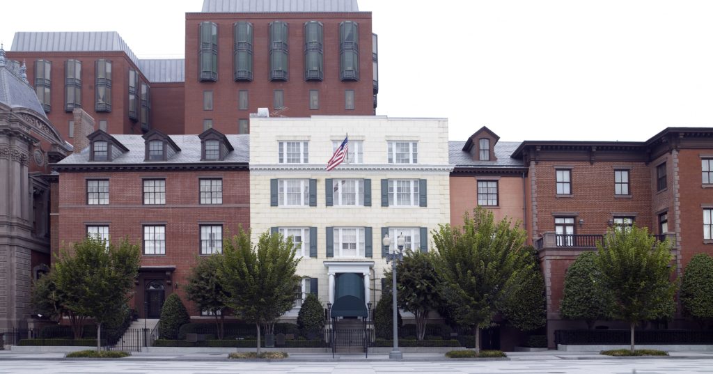Washington, DC President's Guest House (Blair House) | Secretary's Register (2010)