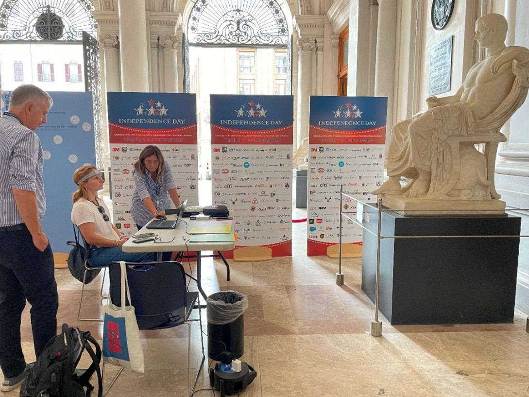fNIRS and face detection session in front of a Roman statue